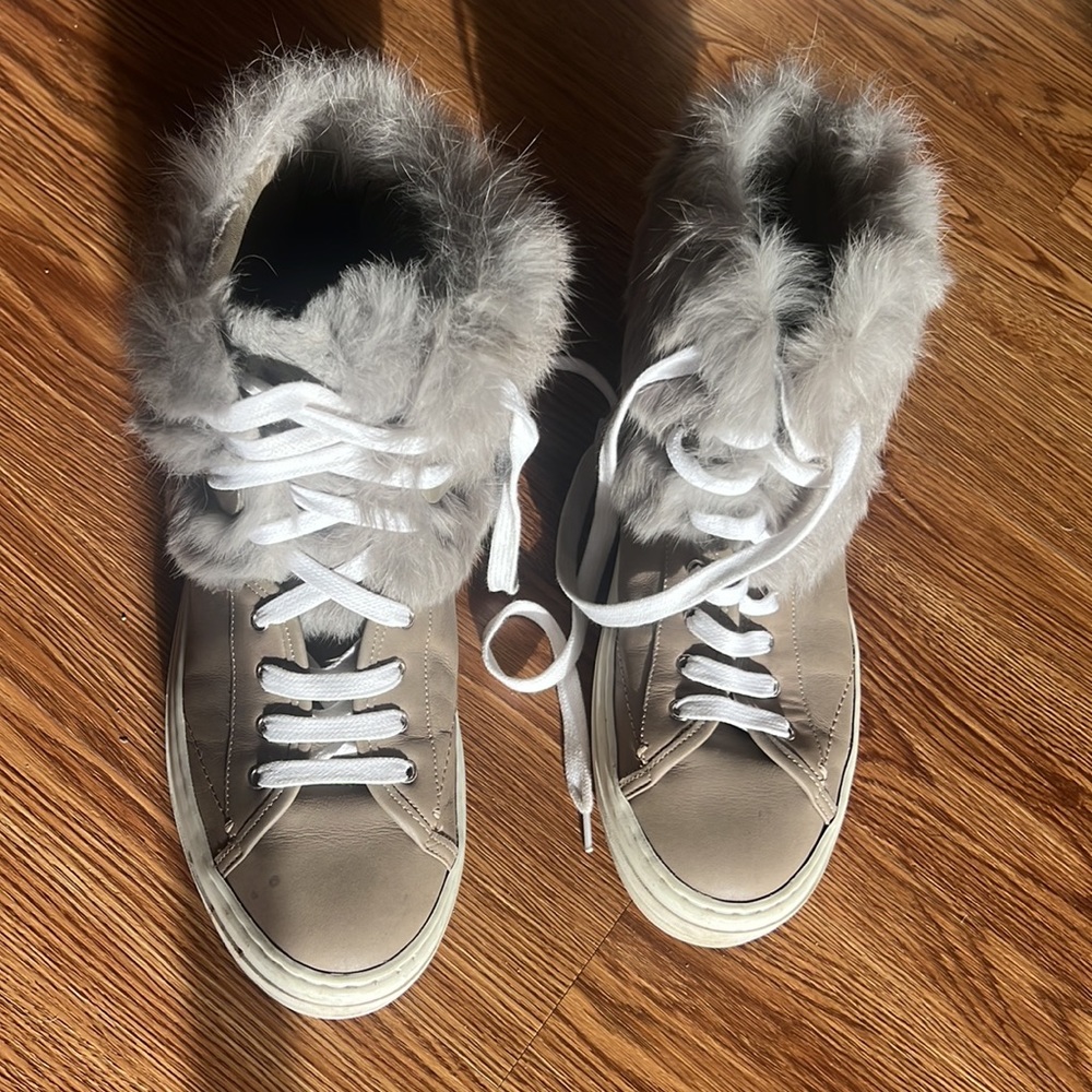 Salvatore Ferragamo Fur-Trimmed Leather Sneakers - Picture 7 of 13